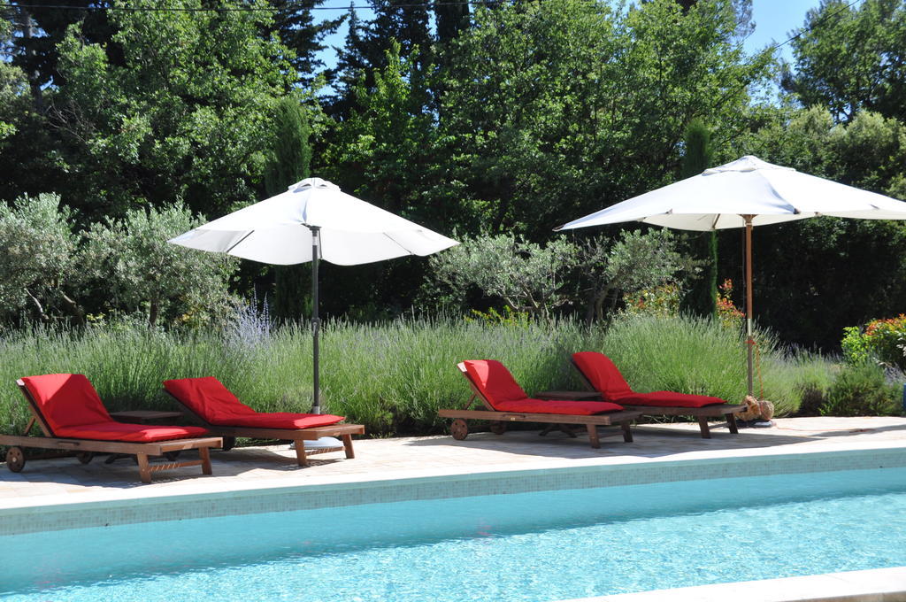 Bed & Breakfast Le Clos Geraldy - Chambres D'Hotes De Charme, Piscine Et Spa Saint-Maximin-la-Sainte-Baume